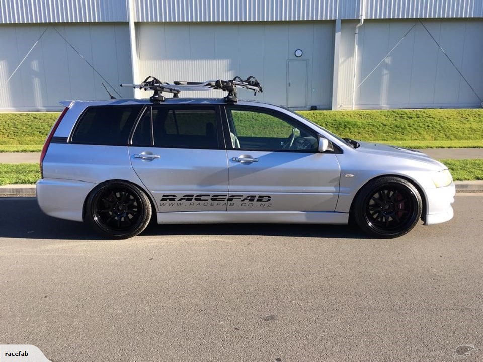 Lancer evo 9 wagon